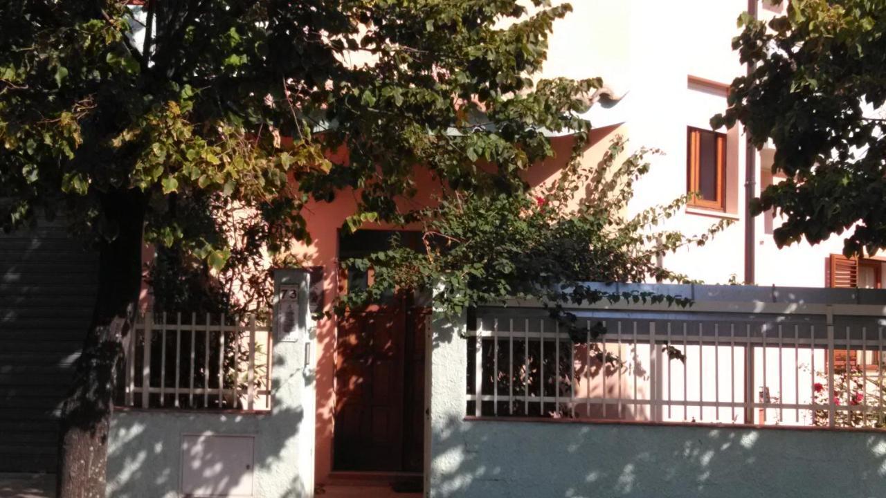 L'Abete Bed & Breakfast Guspini Exterior photo